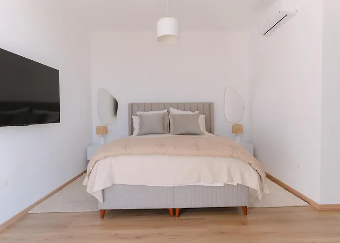 Vila Akamas Luxury *