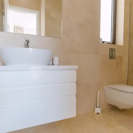 Akamas Luxury